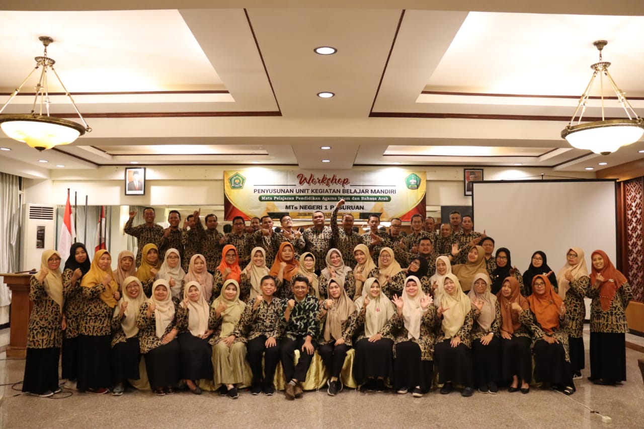 Gandeng  Tim Pengembang Kurikulum Direktorat KSKK  MTsN 1 Pasuruan ikuti Bimtek IKM