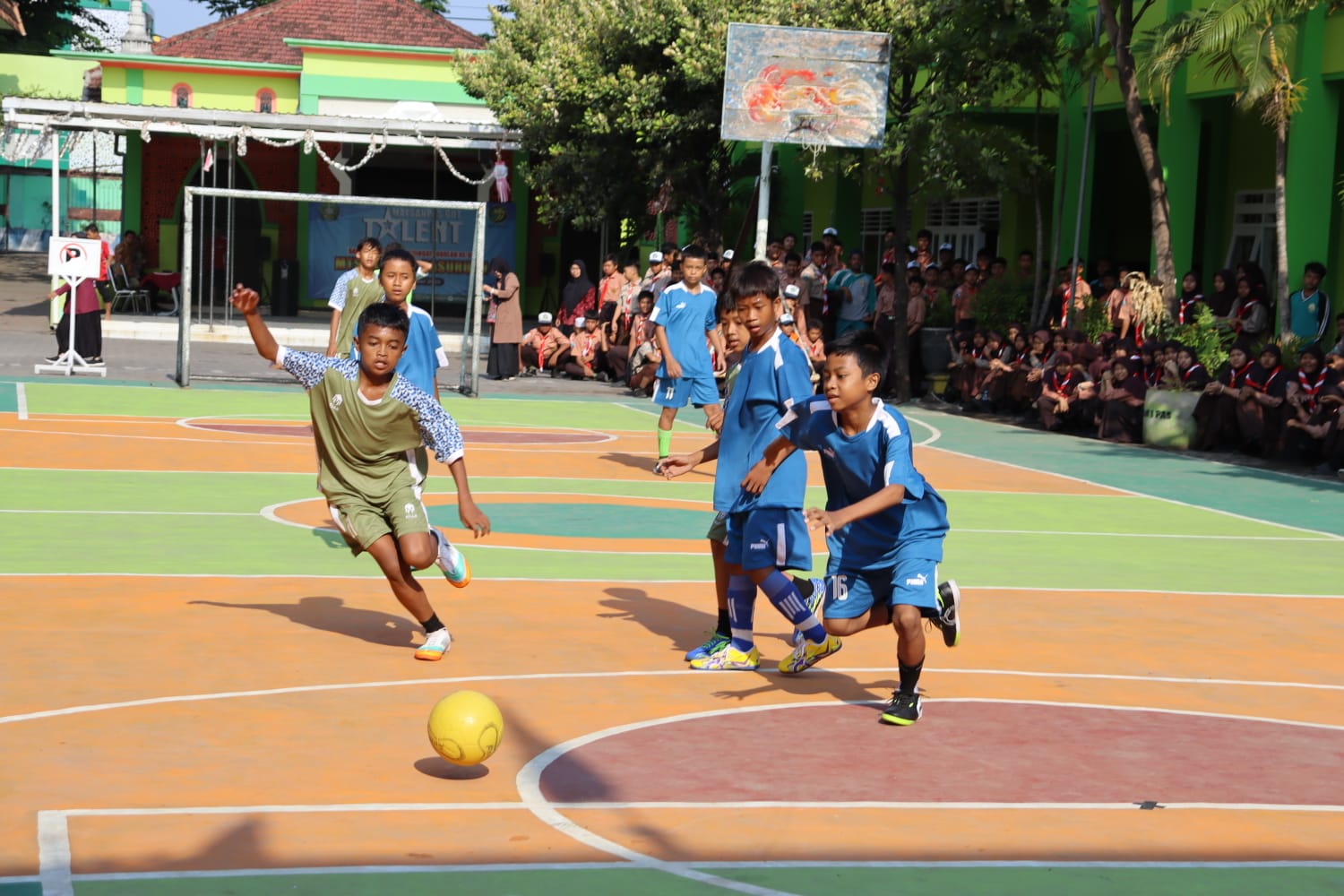 Class Meeting dalam Rangka Harlah ke-55 MTsN 1 PASURUAN 2023, Futsal dan Matsanpas Got Talent (Day 1)