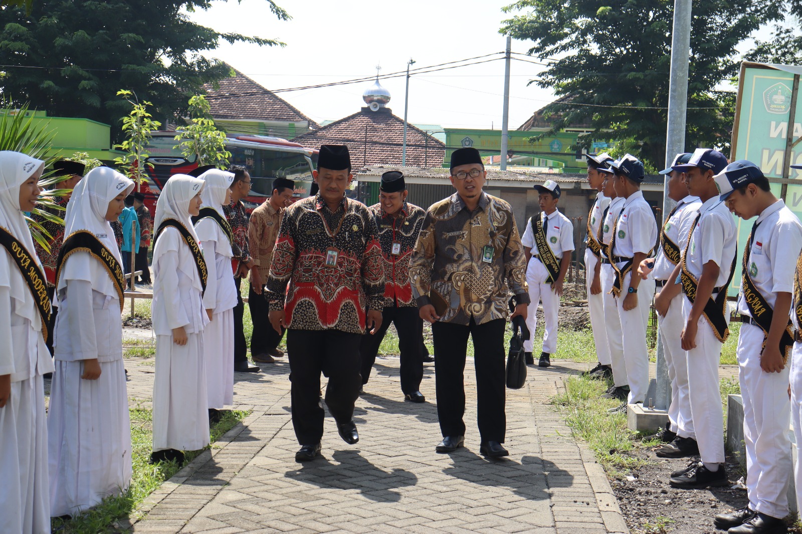 Study Komparatif MTsN 15 Jombang di MTsN 1 Pasuruan Siapkan Gelar Karya Madrasah
