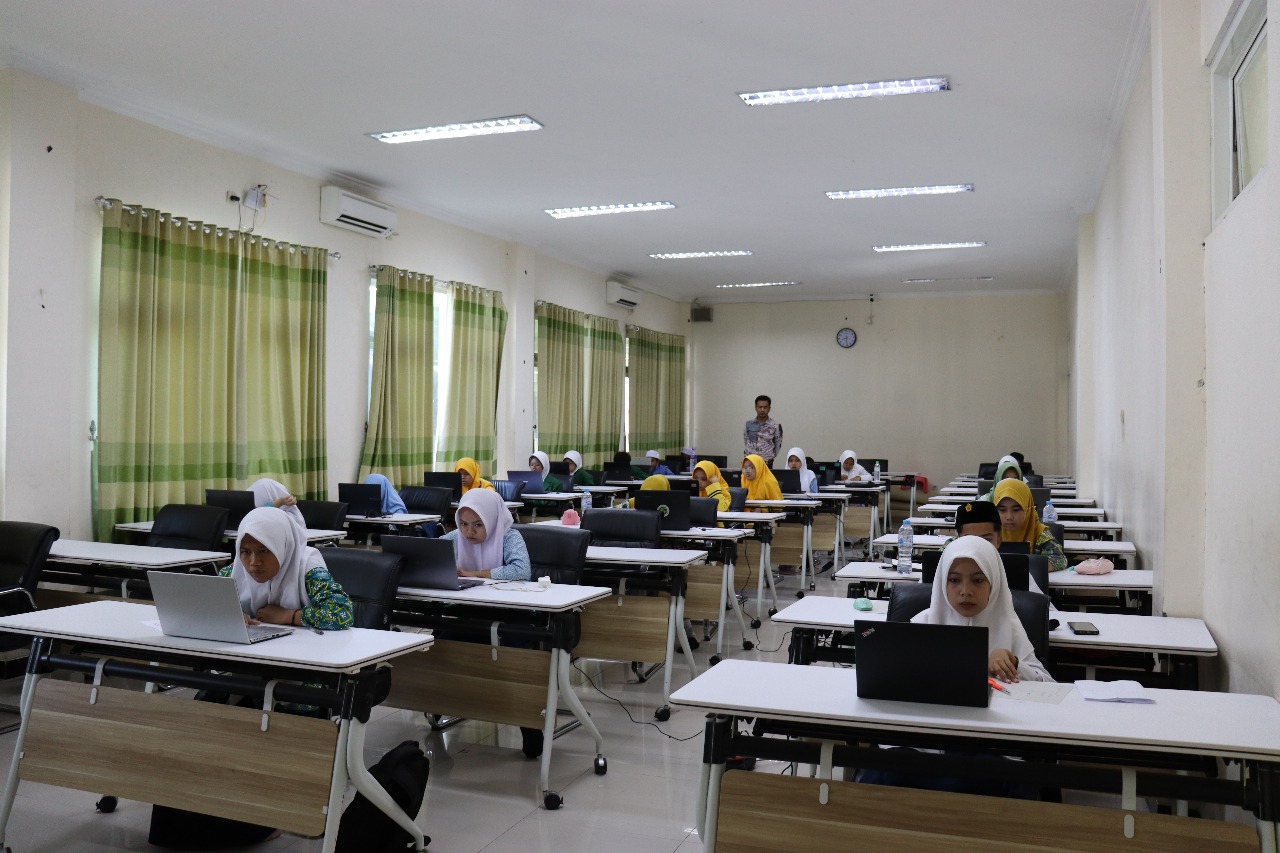 MTsN 1 PASURUAN GELAR OLIMPIADE MADRASAH INDONESIA (OMI) BIDANG SAINS TINGKAT KABUPATEN