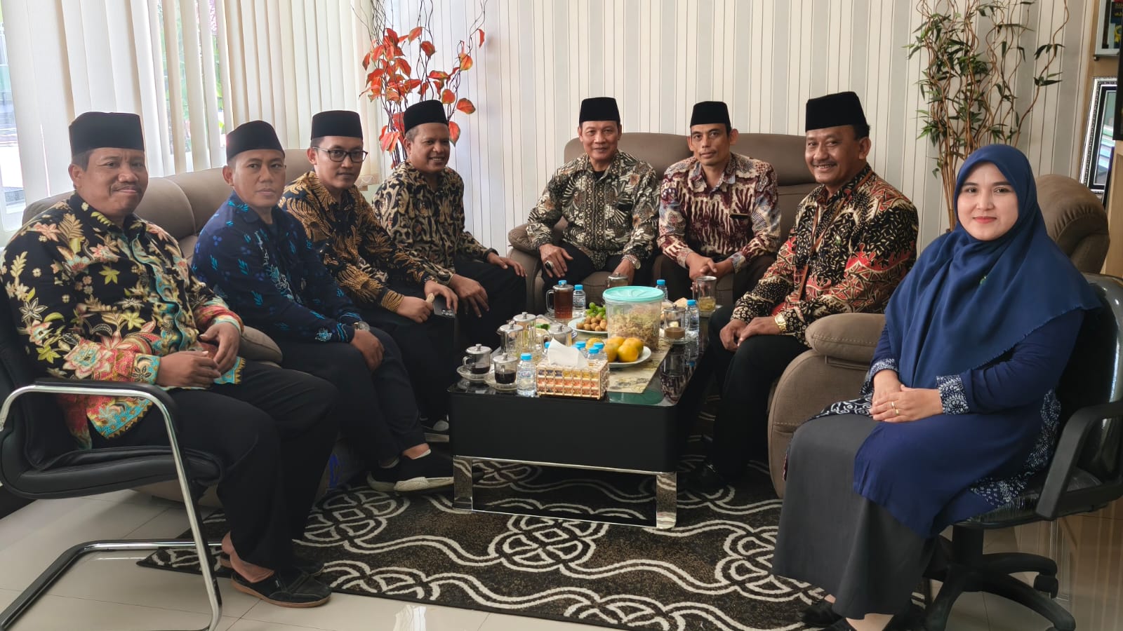KEPALA SEKSI PENDIDIKAN MADRASAH LAKUKAN MONEV OMI 2025 DI MTsN 1 PASURUAN