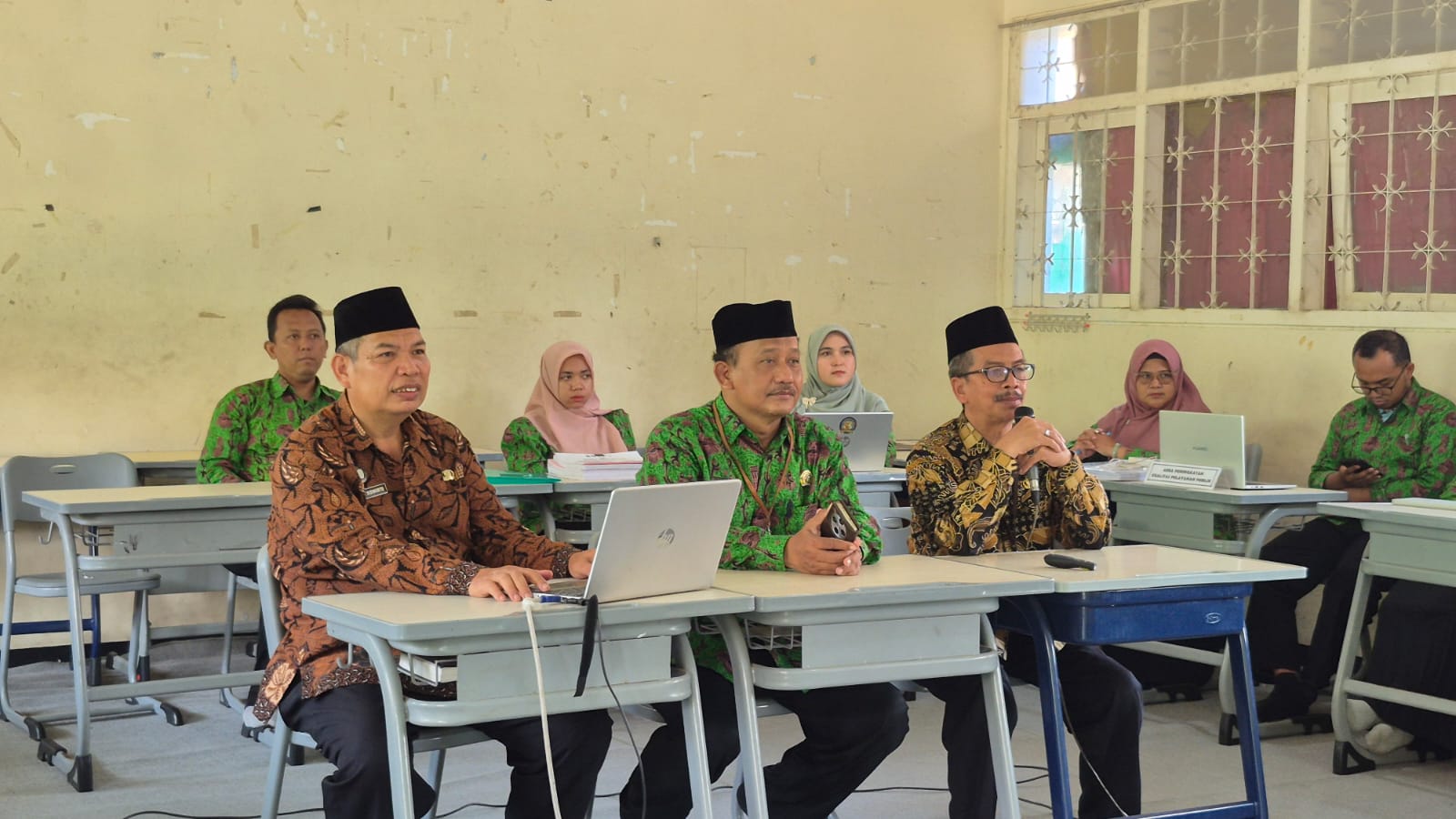 MTsN 1 Pasuruan Gandeng MAN 2 Kota Malang Perkuat Implementasi Zona Integritas (ZI)
